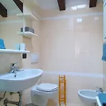 Дом отдыха House In With Garden And Views *