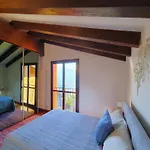 House In With Garden And Views Луино