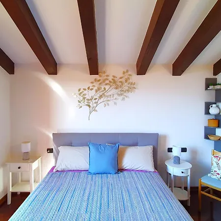 House In With Garden And Views Luino